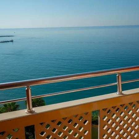 Nazar Hotell