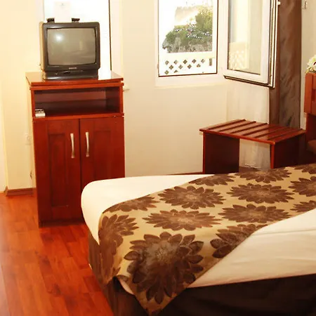 Nazar Hotell
