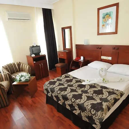 Hotell Nazar 4*