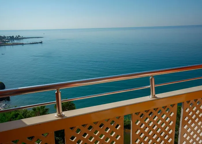 Nazar Hotel