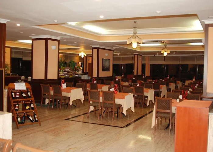 Hotel Nazar 4*