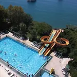 Hotel Nazar 4*