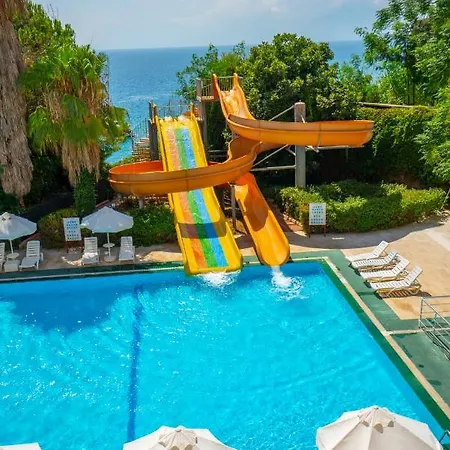Hotel Nazar 4*